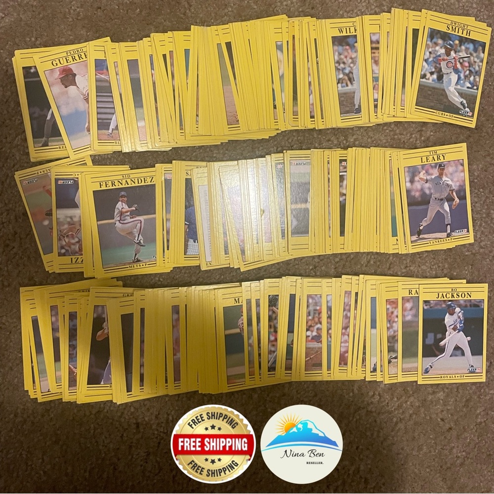 1991 Fleer  Lot Of 400+  Baseball Cards